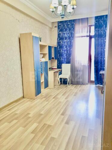 Сдаётся 3-комн. новостройка 94 м², м. Кара Караев, photo 11 from 24