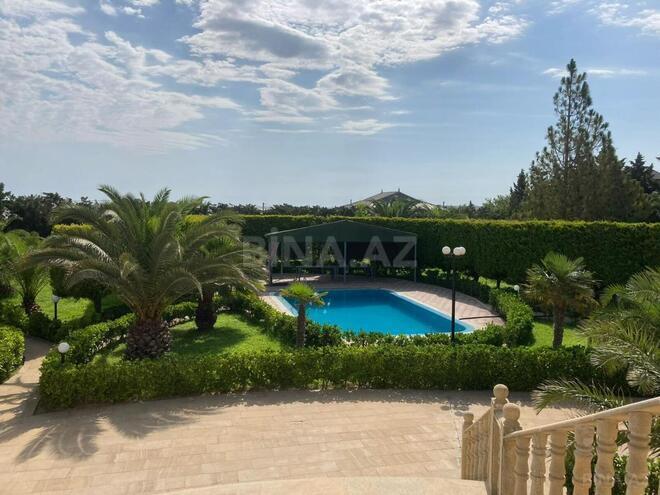 Сдаётся 6-комн. дом/дача 400 м², пос. Sea Breeze, photo 1 from 28