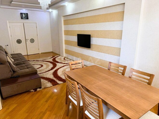 Сдаётся 4-комн. новостройка 110 м², м. Насими, photo 1 from 19