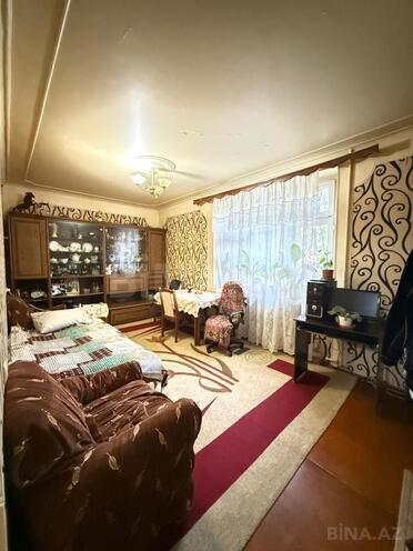 Satılır 2 otaqlı köhnə tikili 65 m², Həzi Aslanov m., photo 1 from 21