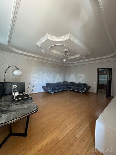Сдаётся 3-комн. новостройка 127 м², м. Нариман Нариманов, photo 1 from 15