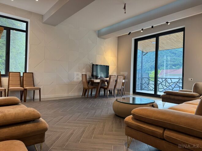 Продаётся 10-комн. дом/дача 450 м², photo 4 from 31