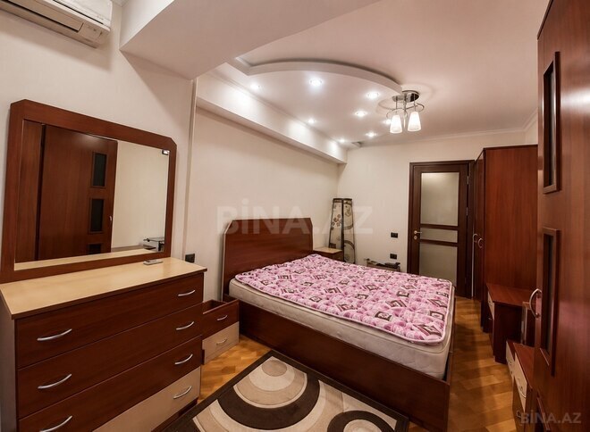 Сдаётся 2-комн. вторичка 90 м², Ясамальский р., photo 6 from 12