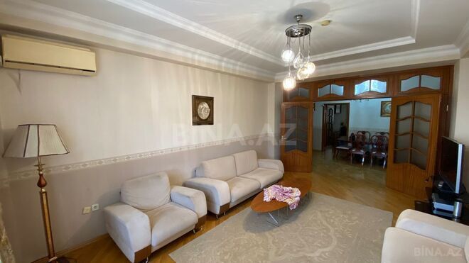 Сдаётся 3-комн. новостройка 140 м², м. Низами, photo 4 from 21