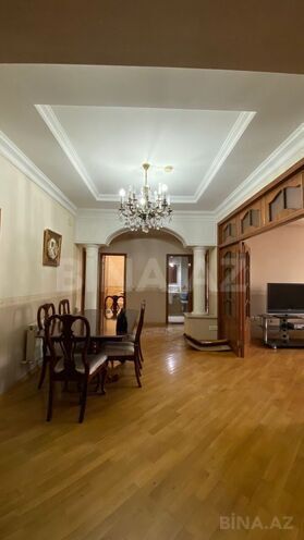 Сдаётся 3-комн. новостройка 140 м², м. Низами, photo 16 from 21