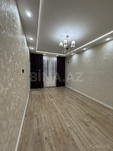 Продаётся 3-комн. вторичка 60 м², м. Ази Асланов, photo 1 from 17