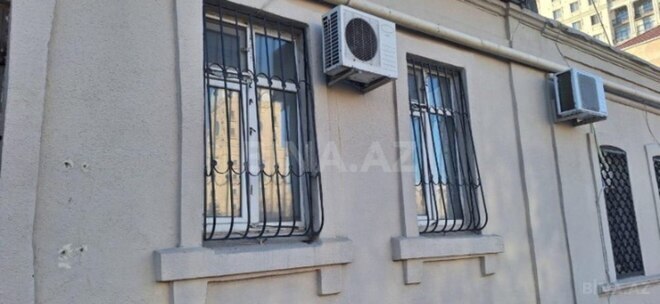 İcarəyə verilir 1 otaqlı köhnə tikili 45 m², Sahil m., photo 3 from 9