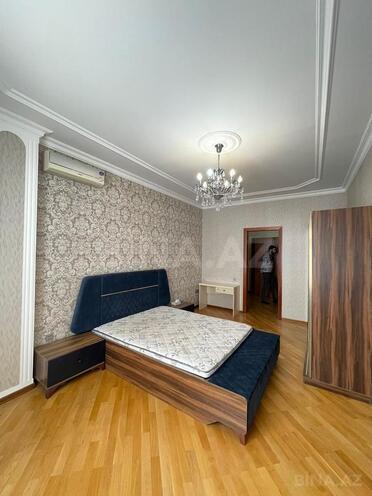 Сдаётся 3-комн. новостройка 140 м², Насиминский  р., photo 9 from 19