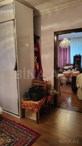 Satılır 2 otaqlı köhnə tikili 55 m², İnşaatçılar m., photo 3 from 7