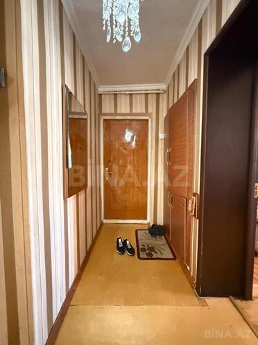 Продаётся 3-комн. вторичка 70 м², м. Кара Караев, photo 6 from 12
