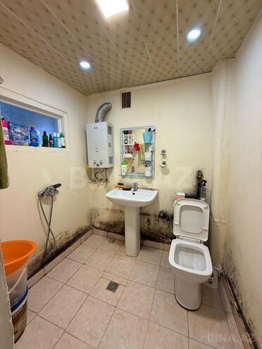 Продаётся 3-комн. вторичка 70 м², м. Кара Караев, photo 11 from 12