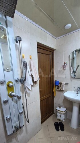 Продаётся 3-комн. вторичка 80 м², м. Кара Караев, photo 15 from 17