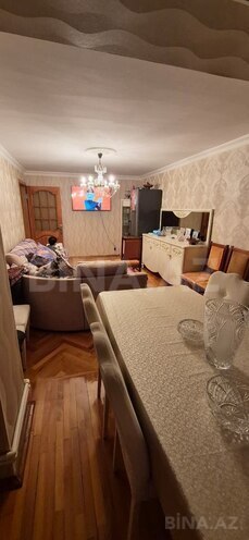 Продаётся 3-комн. вторичка 80 м², м. Кара Караев, photo 1 from 17