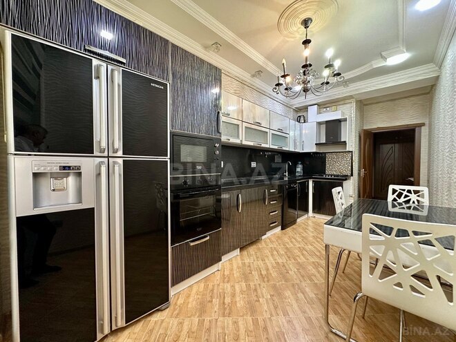 Сдаётся 3-комн. новостройка 140 м², м. Нефтчиляр, photo 7 from 20