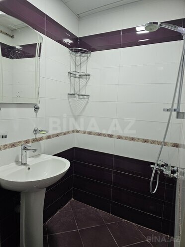 Продаётся 3-комн. вторичка 75 м², м. Кара Караев, photo 11 from 20