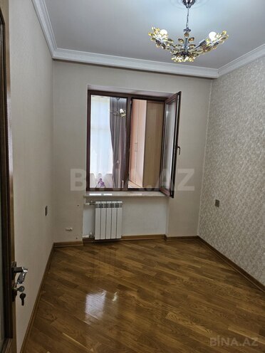 Продаётся 3-комн. вторичка 75 м², м. Кара Караев, photo 9 from 20