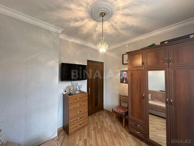 Satılır 3 otaqlı köhnə tikili 65 m², Xalqlar Dostluğu m., photo 10 from 18