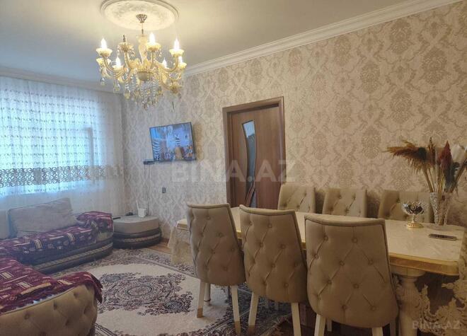 Satılır 4 otaqlı köhnə tikili 75 m², Əhmədli m., photo 1 from 16