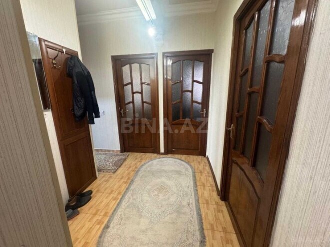 Продаётся 4-комн. вторичка 110 м², м. Нефтчиляр, photo 11 from 13