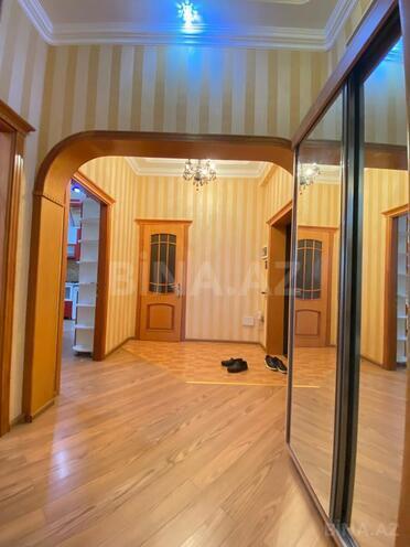 Сдаётся 2-комн. новостройка 85 м², м. Иншаатчылар, photo 14 from 16