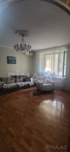 Продаётся 3-комн. вторичка 65 м², м. 20 января, photo 1 from 7