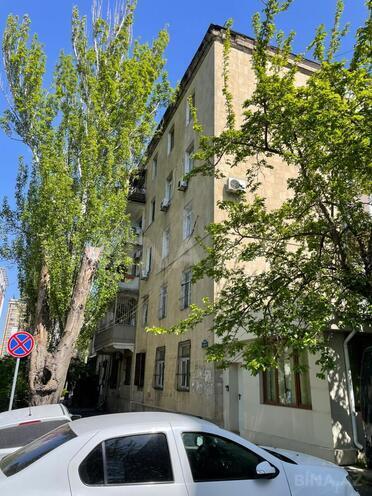 Satılır 2 otaqlı köhnə tikili 65 m², Elmlər Akademiyası m., photo 3 from 16
