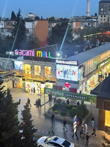 Satılır 2 otaqlı köhnə tikili 40 m², Memar Əcəmi m., photo 1 from 15