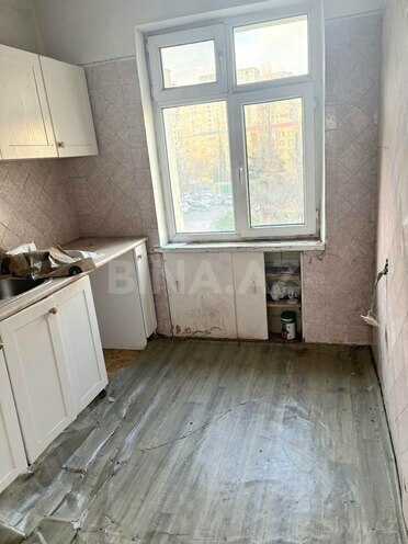 Продаётся 3-комн. вторичка 80 м², м. Иншаатчылар, photo 7 from 14