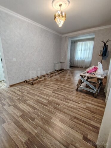 Продаётся 1-комн. вторичка 41 м², м. Нефтчиляр, photo 3 from 13