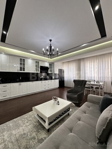 Продаётся 4-комн. новостройка 220 м², м. Низами, photo 9 from 32