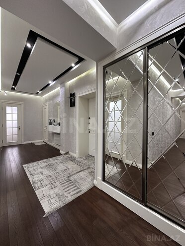 Продаётся 4-комн. новостройка 220 м², м. Низами, photo 13 from 32