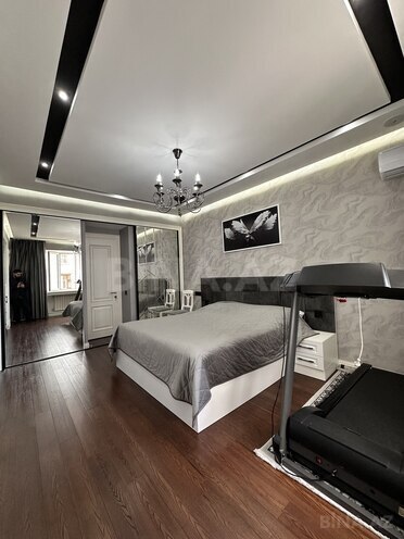 Продаётся 4-комн. новостройка 220 м², м. Низами, photo 17 from 32