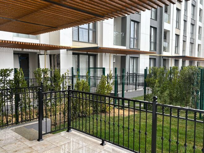 Сдаётся 3-комн. новостройка 85 м², м. Иншаатчылар, photo 1 from 16