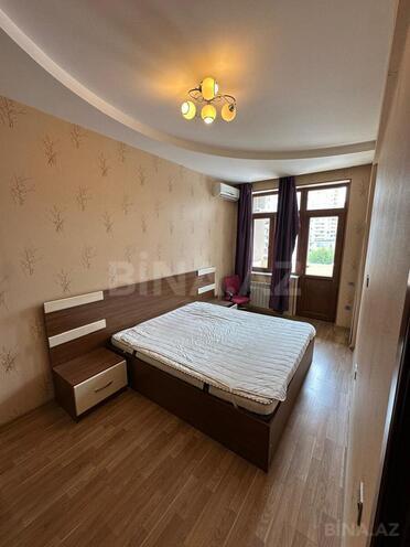 Сдаётся 2-комн. новостройка 75 м², м. Низами, photo 8 from 12