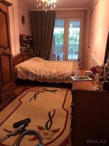 Satılır 4 otaqlı köhnə tikili 160 m², Azadlıq Prospekti m., photo 5 from 13