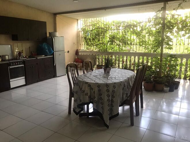 Satılır 4 otaqlı köhnə tikili 160 m², Azadlıq Prospekti m., photo 1 from 13