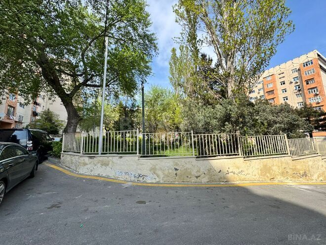 Satılır 3 otaqlı köhnə tikili 85 m², Nəsimi m., photo 30 from 32