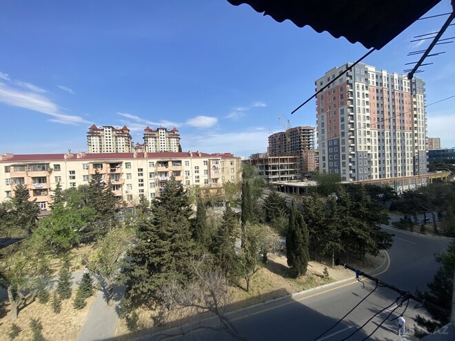 İcarəyə verilir 1 otaqlı köhnə tikili 35 m², Qara Qarayev m., photo 3 from 13