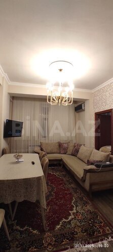 Продаётся 2-комн. вторичка 61 м², photo 1 from 11
