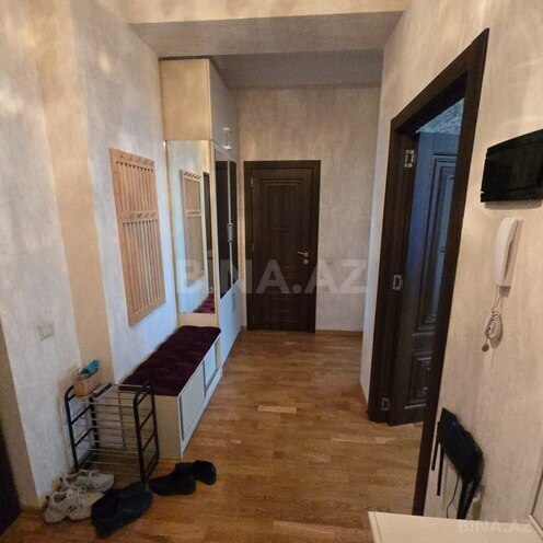 Сдаётся 2-комн. новостройка 70 м², м. Иншаатчылар, photo 7 from 13