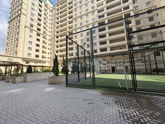Продаётся 4-комн. новостройка 215 м², м. 28 мая, photo 1 from 9