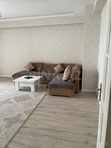 Сдаётся 2-комн. новостройка 70 м², м. Шах Исмаил Хатаи, photo 1 from 30