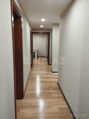 Сдаётся 3-комн. новостройка 120 м², м. 28 мая, photo 13 from 20