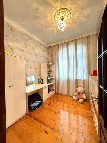 Satılır 6 otaqlı həyət evi/bağ evi 206 m², Əhmədli m., photo 17 from 32
