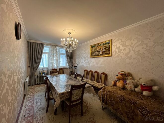 Продаётся 3-комн. вторичка 80 м², м. 8 ноября, photo 1 from 25
