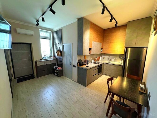 Satılır 3 otaqlı köhnə tikili 85.5 m², Nizami m., photo 7 from 9