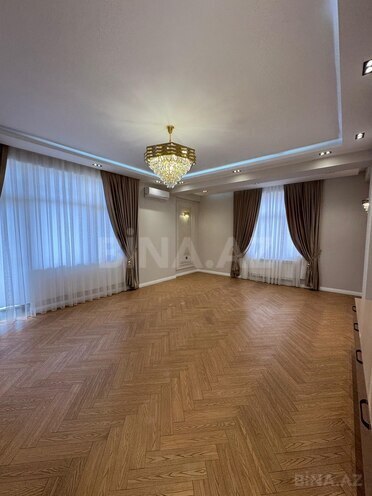 Satılır 3 otaqlı yeni tikili 132 m², 28 May m., photo 1 from 14