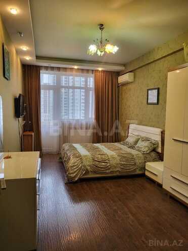 Продаётся 4-комн. новостройка 180 м², м. Низами, photo 7 from 17