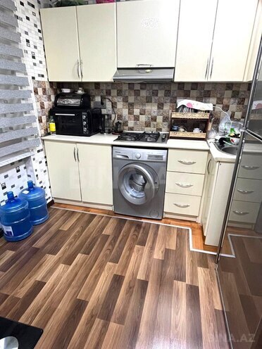 Satılır 2 otaqlı köhnə tikili 70 m², Xalqlar Dostluğu m., photo 8 from 18