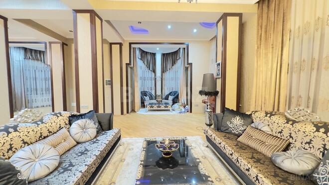 Satılır 8 otaqlı həyət evi/bağ evi 600 m², Xalqlar Dostluğu m., photo 21 from 32